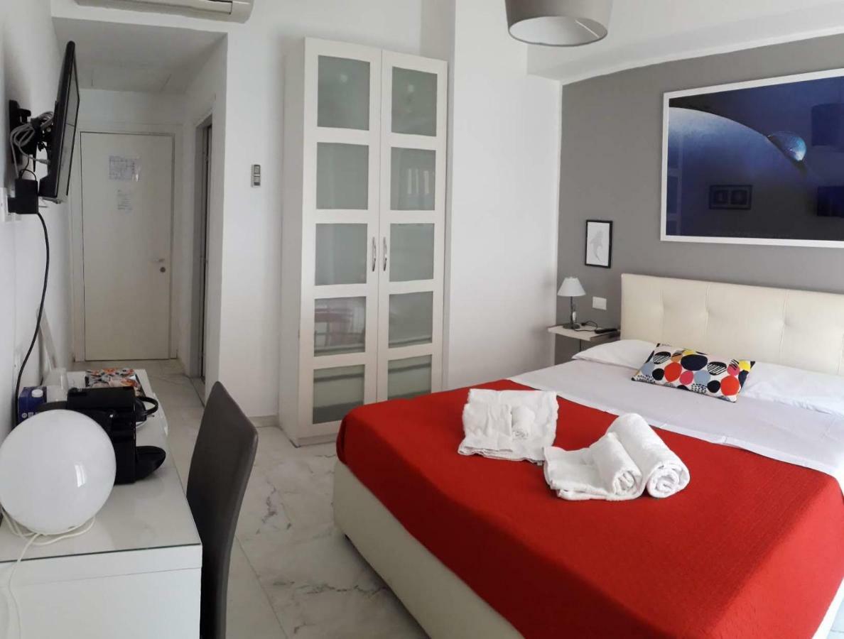 Domus Raffaello Alojamento de Acomodação e Pequeno-almoço 3*