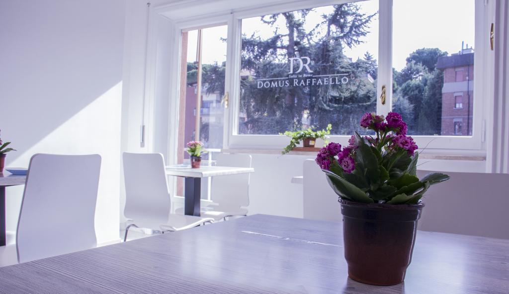 Domus Raffaello Bed and breakfast Roma