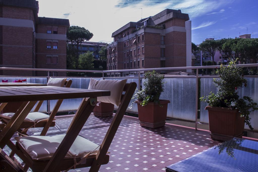 Domus Raffaello Bed and breakfast