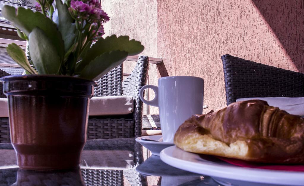 Domus Raffaello Bed and breakfast Roma